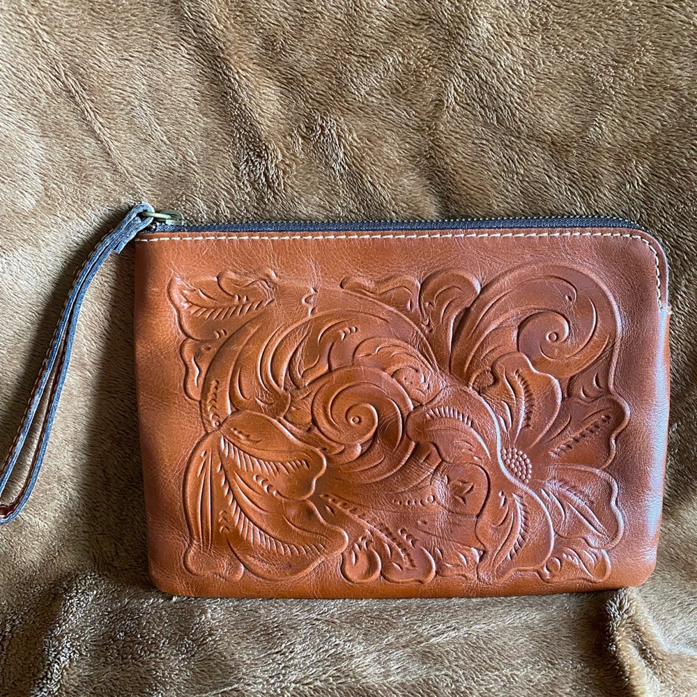 Genuine Leather Patricia Nash clutch